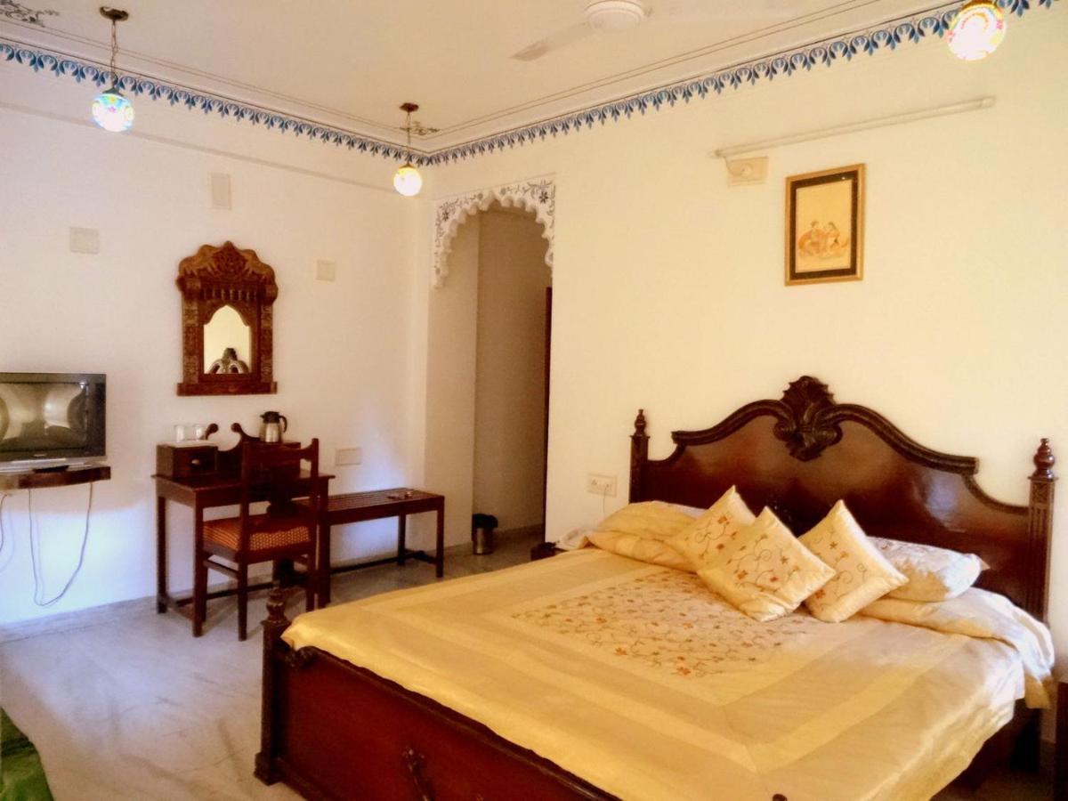 Hotel Pichola Haveli Udaipur Buitenkant foto